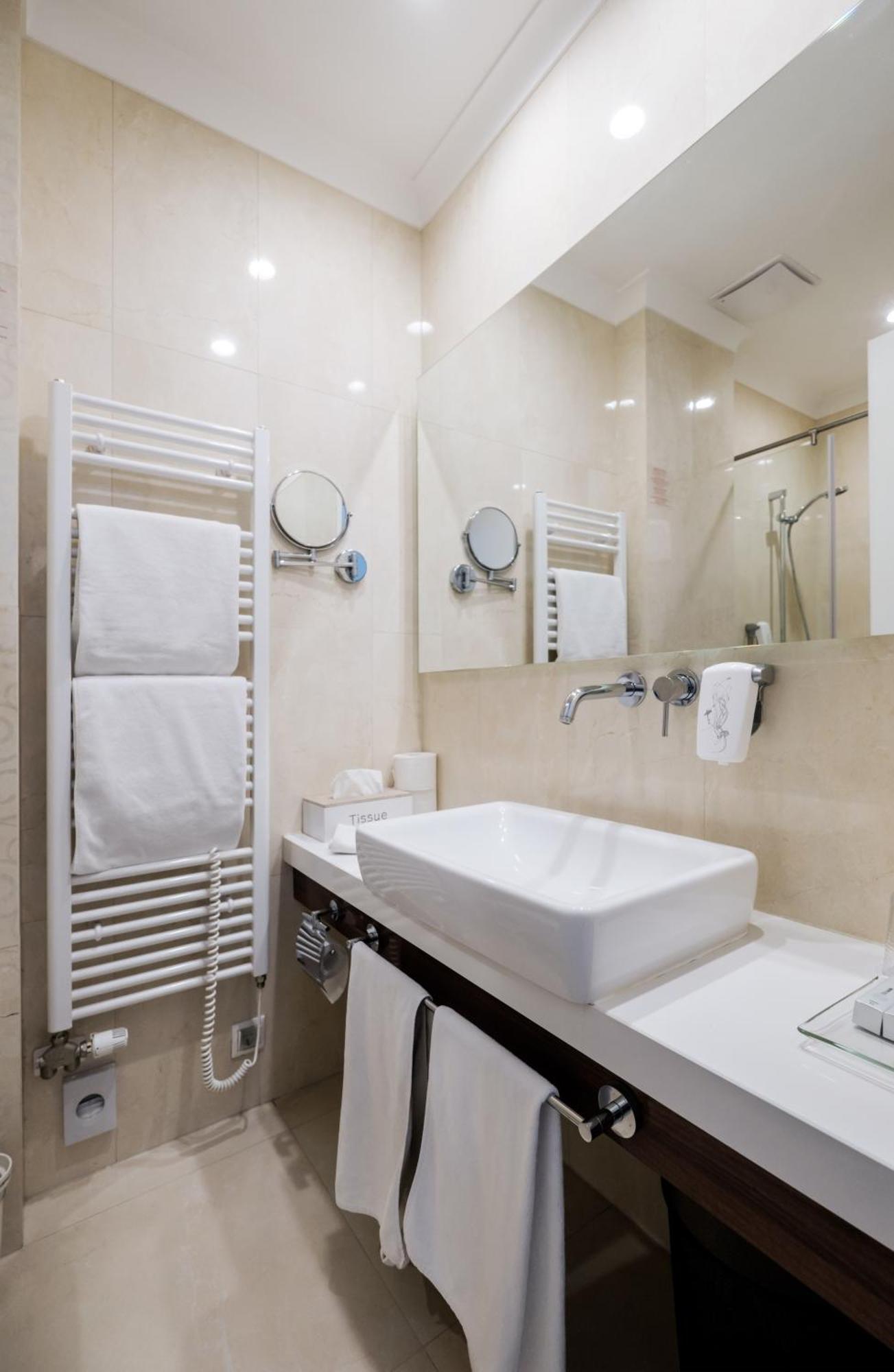 Adele Boutique Hotel Печ Экстерьер фото
