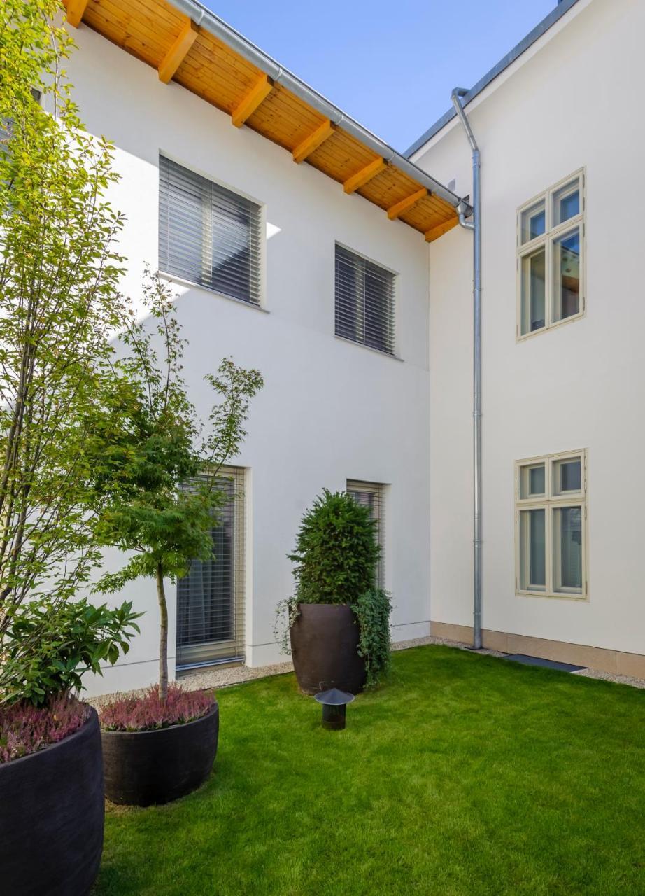 Adele Boutique Hotel Печ Экстерьер фото